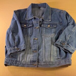 Women’s venom jacket, light wash, three-quarter sleeves size large